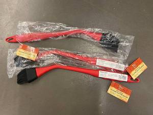 World Market Angled Head Silicone Basting Brushes (Lot of 2)