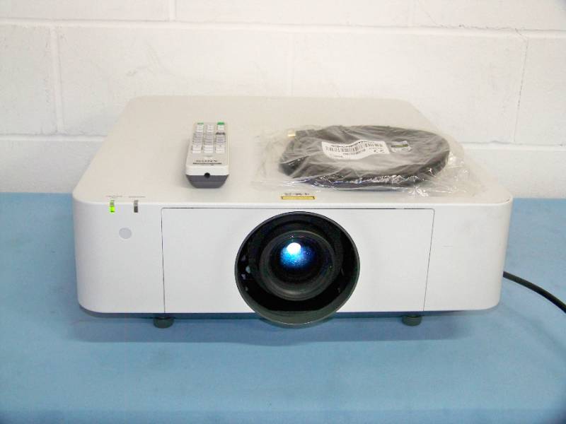 Sony VPL-FHZ66 6100-Lumen WUXGA Laser 3LCD Projector with Remote Control and Ceiling Mount