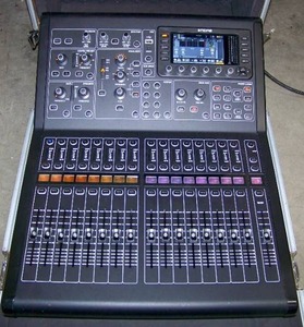 Midas M32R 40-Input Digital Mixing Console / Sound Board in OSP Hard-Sided Road / Travel Case