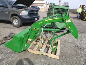 John Deere Quick-Attach Front-End Loader