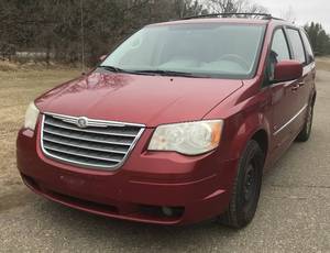 2009 Chrysler Town & Country Touring