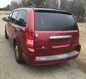 2009 Chrysler Town & Country Touring