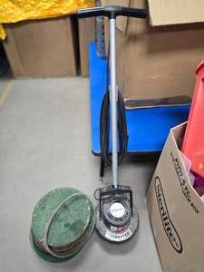 Oreck Orbiter with Pads