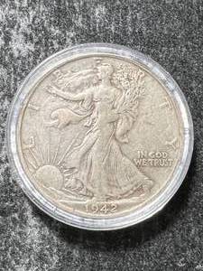 1942-S US WALKING LIBERTY HALF DOLLAR IN AIRTITE