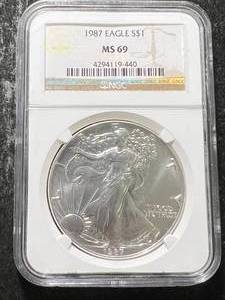 1987 AMERICAN SILVER EAGLE NGC MS69