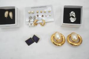 Fashion Jewelry Lot Earrings