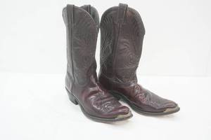 Cowboy Boots. used Size 11.5 dark brown