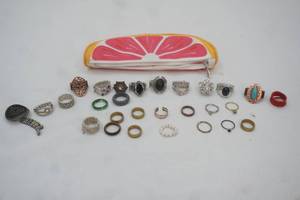 Jewelry Lot Womens Fashion Rings wpencil case
