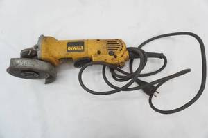 DeWalt Corded Grinder. D28402