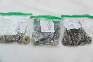 916 washers, 58 bolts, 58 washers
