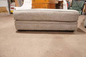 Franklin Furniture Protege Crosby Dove Loveseat 63 W x 43 D x 40 H