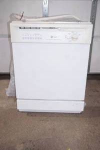 GE Nautilus Series Dishwasher
