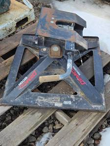 Demco Recon Gooseneck Hitch 21K GVWR - Heavy-Duty Trailer Coupler Base