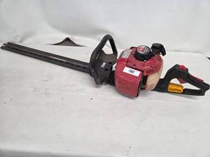 CER230HT Hedge Trimmer - Gas-Powered, Long Cutting Bar