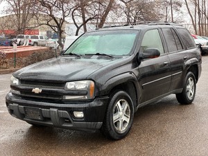 2005 CHEVROLET TRAILBLAZER LT 4x4 (NO RESERVE)