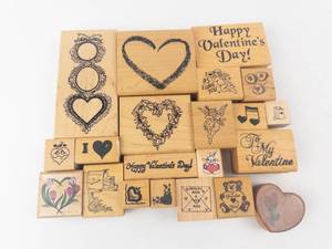 Rubber Stamp Collection - Valentines Day Hearts & Messages on Wood Blocks