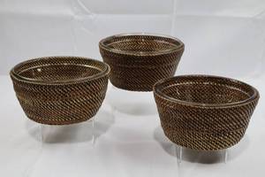 Anchor Hocking 1.5 Qt Glass Bowls - 3-Piece Hand-Woven Rattan Set