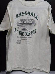 Rare Vintage Detroit Tigers Stadium (Michigan & Trumbull) BASEBALL AT THE CORNER T-Shirt
