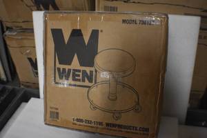 WEN 73012T 300-Pound Capacity Pneumatic Rolling Mechanic Stool