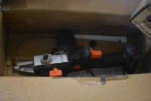 WEN 20437 20V Max Cordless Variable Speed Detailing File Sander and Charger