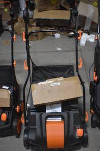 WEN DT1516 16-Inch 15-Amp 2-in-1 Electric Dethatcher and Scarifier with Collection Bag