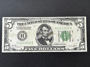 1928 B Green Seal $5 Dollar Federal Reserve Note Uncirculated