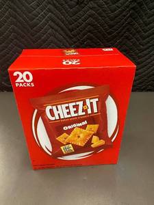 Cheez-It Original Baked Snack Crackers 20 Packs