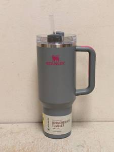 NEW STANLEY THE FLOWSTATE QUENCHER H2.0 TUMBLER 40 OZ GRAY