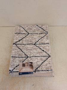 NEW MOHAWK HOME TANGIERS COLLECTION ACCENT RUG DIAMONDS