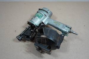 Hitachi Air 1-34 Coil Roofing Nailer