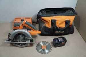 Ridgid Saw and Battery with Charger