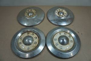 4 Ford Hubcaps