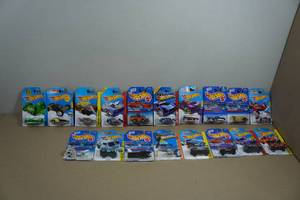 Hot Wheels - City, Showroom, Off-Road, Race, Wheel Loader