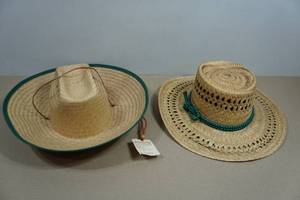 2 Straw Hats
