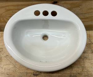 ALTO II Lavatory Model 251 19  x 16  Oval, Self-Rimming Lavatory