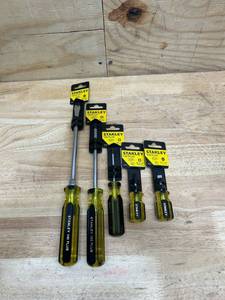 Stanley Screwdrivers (lot of 5)