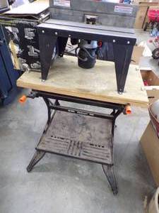 Sears Craftsman Router Table with Router