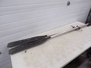 6 Aluminum Oars