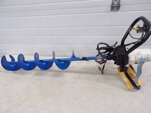 7 12v Ice auger Strikemaster