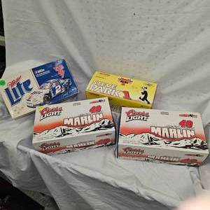 124 -4 Nascars, 2 Sterling  Martin, Steve Parb, Evlis Presley Graceland