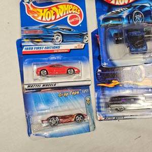 Lot of 10 Hot Wheel Cars