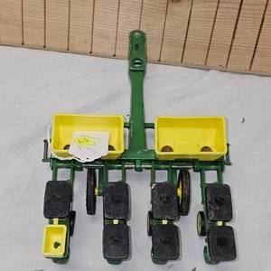 116 John Deere Four Row Planter