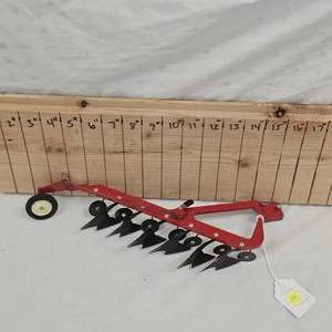 116 International 720 Six Bottom plow