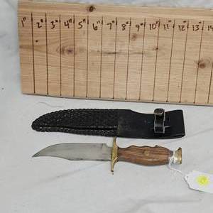Bowie Hunting Knife