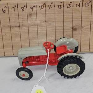 116 Farmall A & Ford Tractor