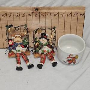 Vintage Christmas Dcor and Figurines