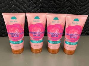 Tree Hut Moroccan Rose Moisturizing Body Lotion 251 mL (8.5 US fl oz) (Lot of 4)