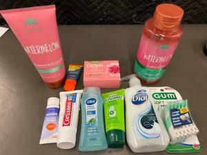 Assorted Bath & Body Care Lot (Lot of 9)