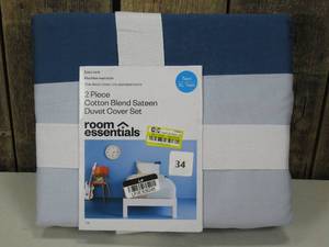 Room Essentials Twin XL Ivory & Blue Cotton Blend Sateen Duvet 2 Pc Set