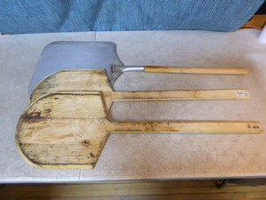 Long Handle Pizza Peels